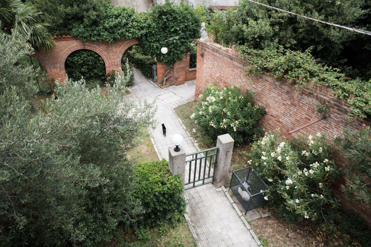Venetian Mood: Secret Garden Apartment Ngoại thất bức ảnh